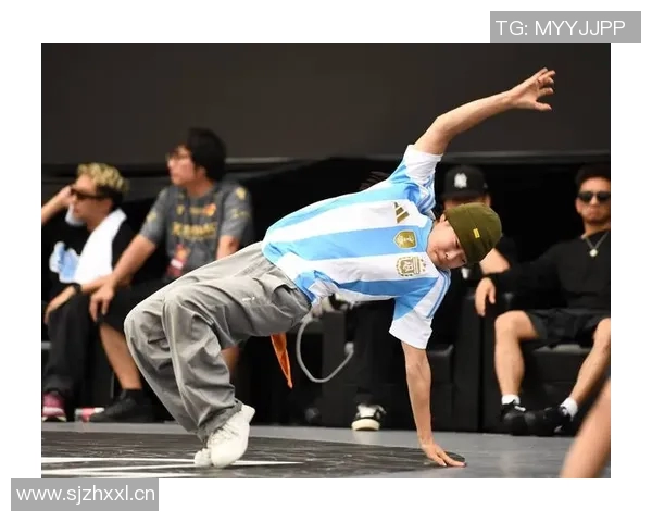 极限运动联赛分析：北京街舞队在团队意识与表现上的精彩展现