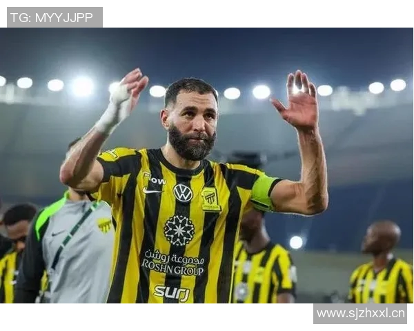 本泽马：从天才少年到足坛传奇的华丽转身与未来展望